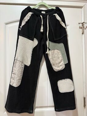 New!! POL Black Waffle-Knit Patchwork Wide-Leg Pants with Cream & Sage Patches